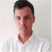 Profesor de apoyo escolar especializado en Humanidades ofrece clases presenciales con o sin desplazamiento